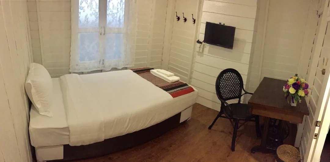 Baan Kachitpan-Single Room (shared Bathroom)-2