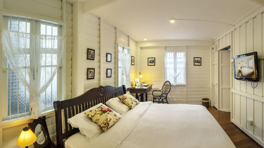 Baan Kachitpan-Cozy room (shared Bathroom)-5