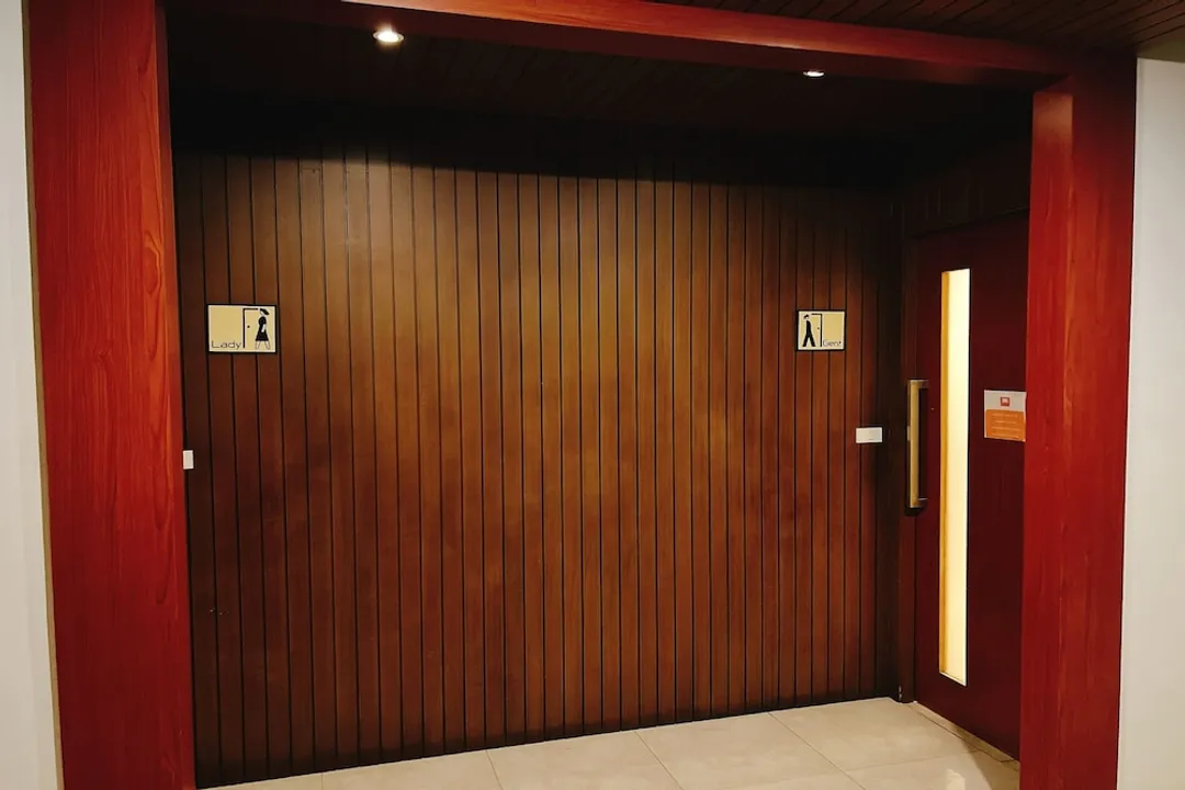 The Bedrooms Hostel Pattaya-Family Room, Shared Bathroom-14