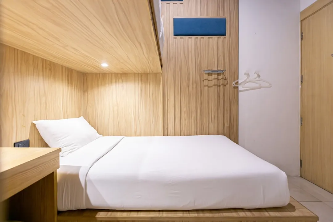 The Bedrooms Hostel Pattaya-Private Bunkbeds-15