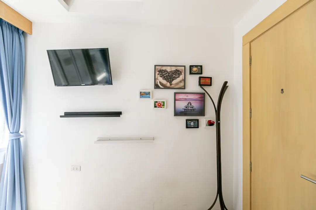 The Bedrooms Hostel Pattaya-Private Doublebeds-12
