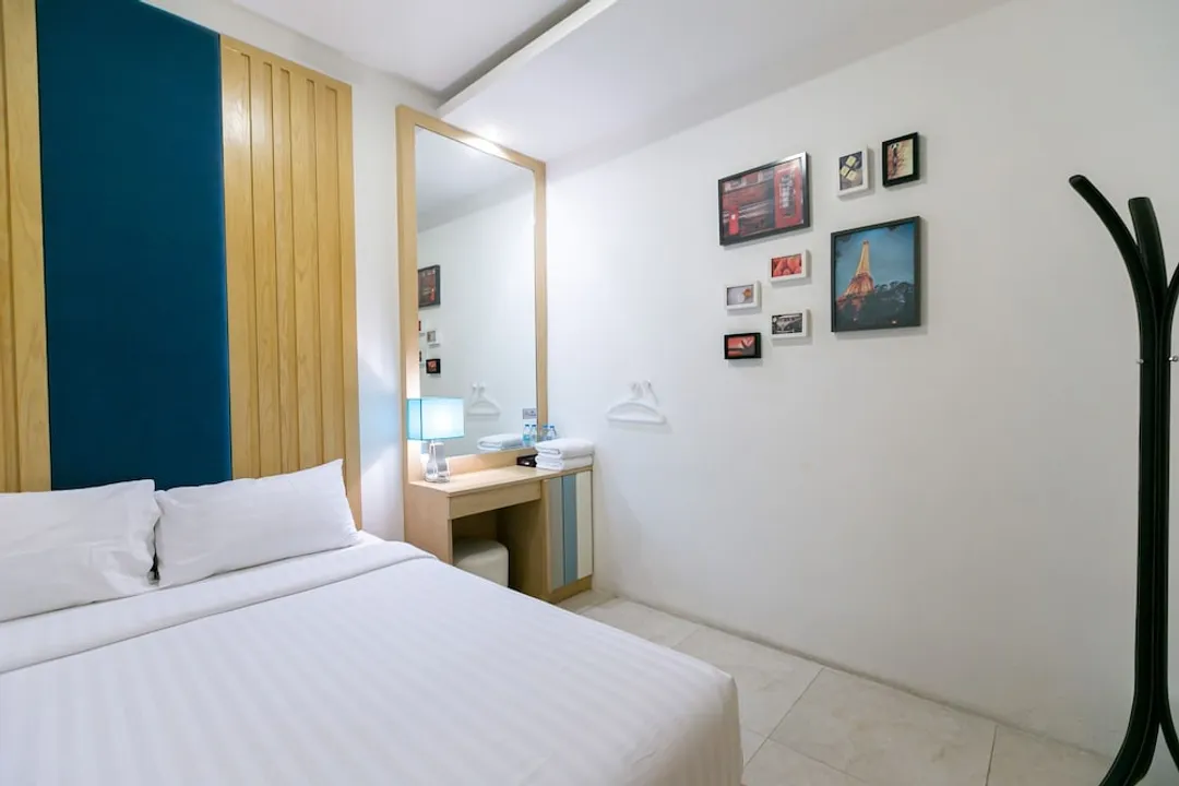 The Bedrooms Hostel Pattaya-Private Doublebeds-2