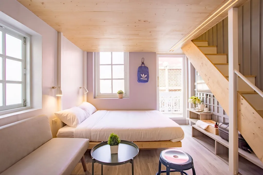 Nornyaowarat Hostel-Family Suite, Private Bathroom, Corner-4