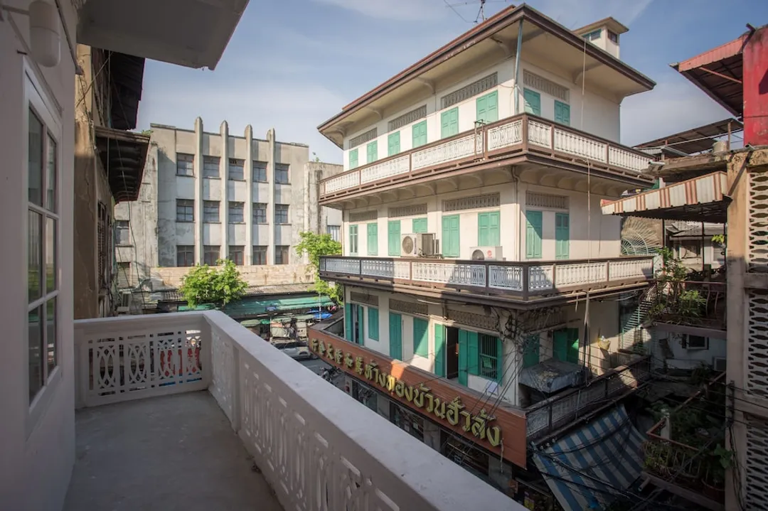 Nornyaowarat Hostel-Family Suite, Private Bathroom, Corner-9
