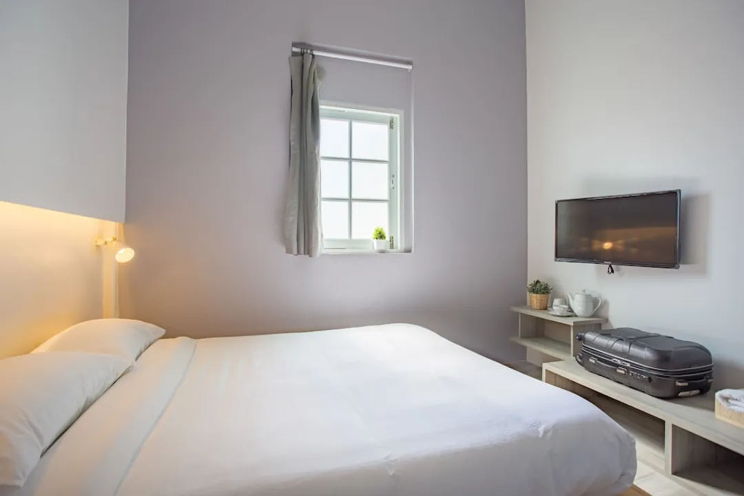 Nornyaowarat Hostel-Standard Double Room with Private Bathroom-3