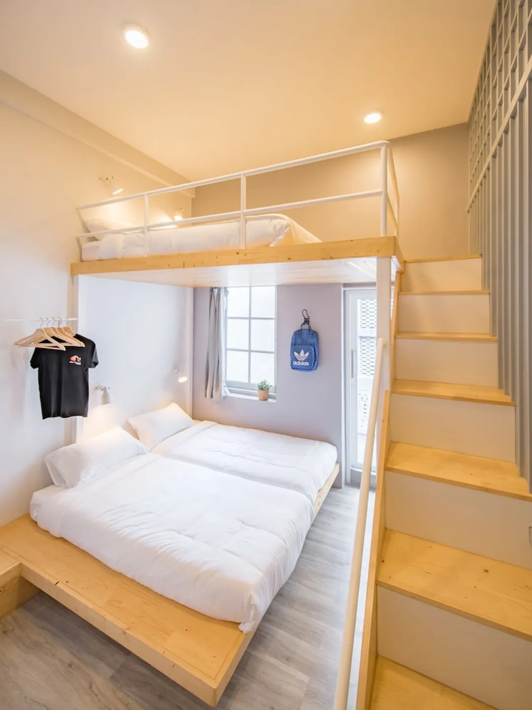 Nornyaowarat Hostel-Quadruple Room, Private Bathroom-3