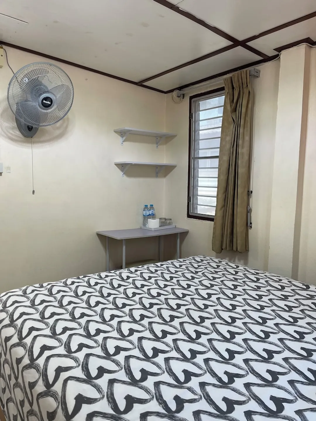 Golf-Sea-City Guest House-Standard Room (Fan)-2