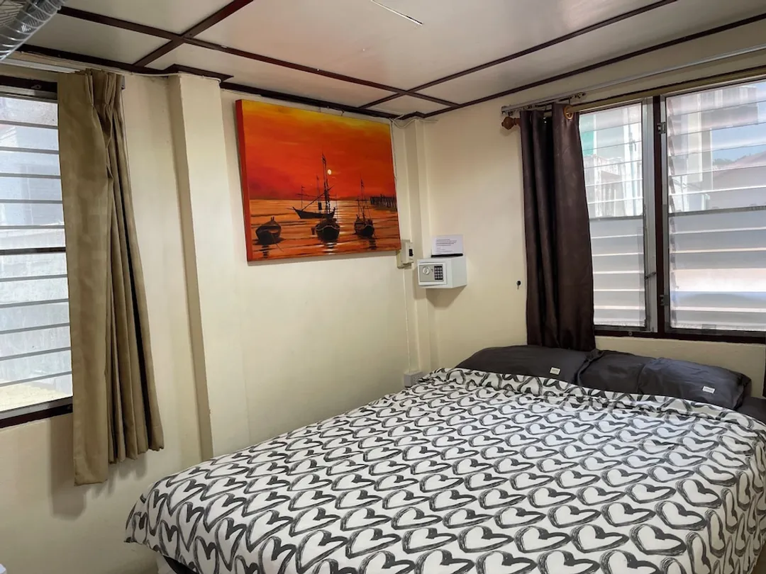 Golf-Sea-City Guest House-Standard Room (Fan)-1