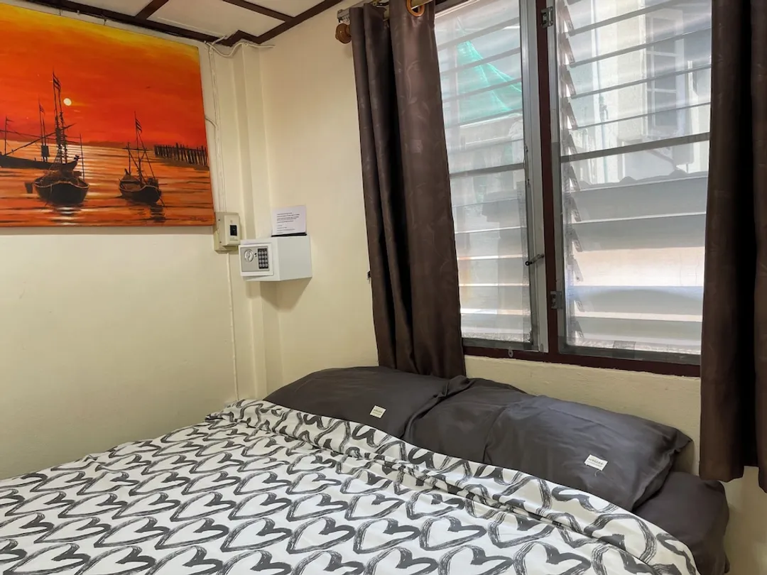 Golf-Sea-City Guest House-Standard Room (Fan)-3