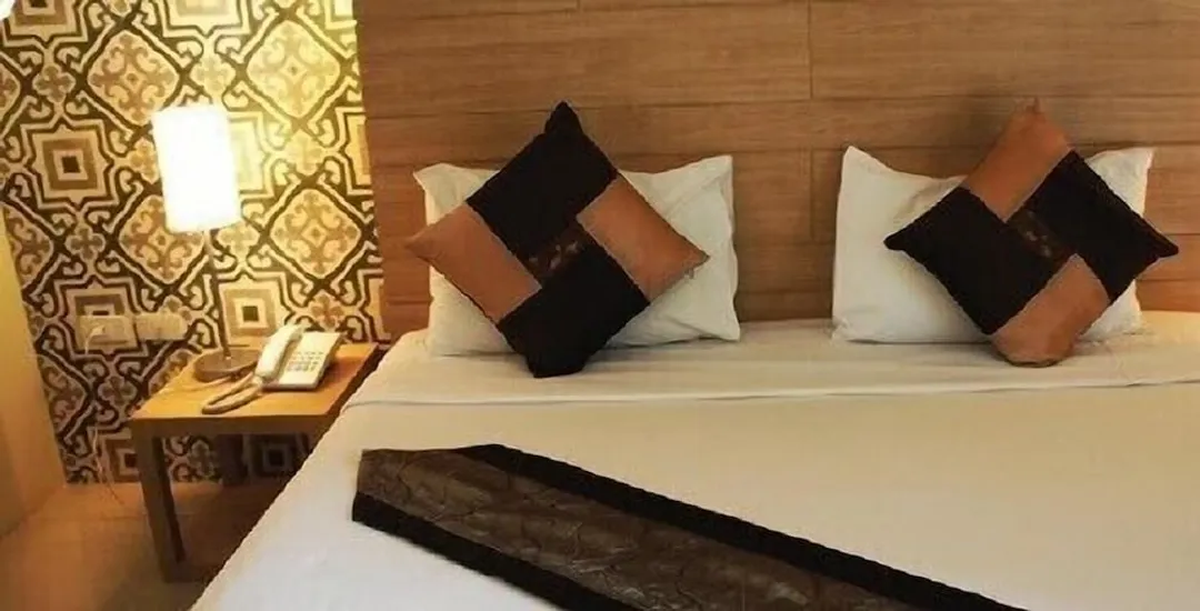 中國酒店-Junior Deluxe Double Room-2