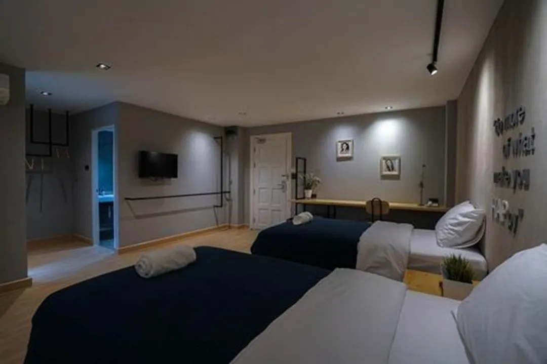 哈普@沙吞飯店-Deluxe Twin room-3