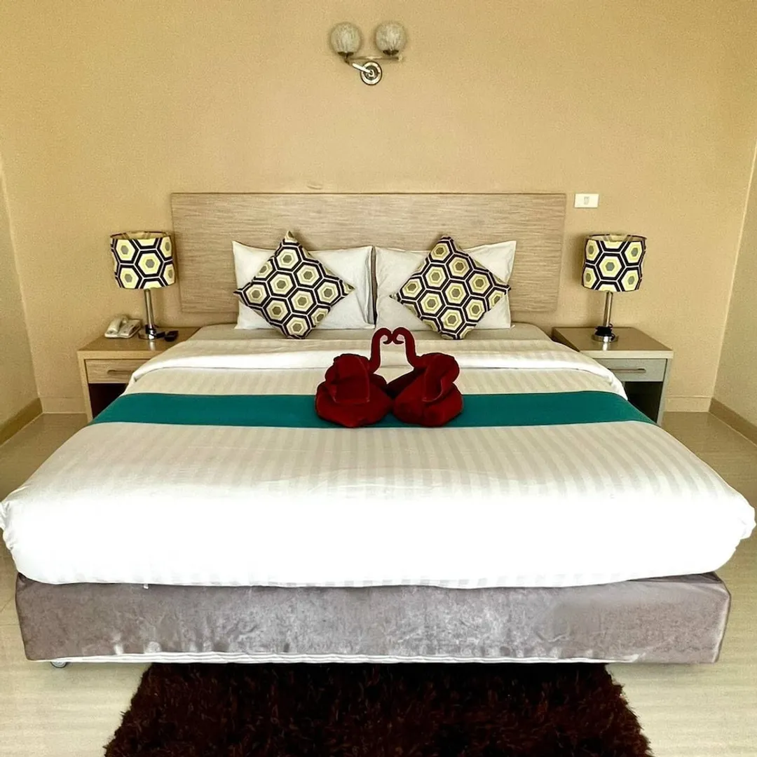 瑟普拉城市飯店 - SHA Extra Plus 認證-Premier Double Room, Bathtub, City View-3