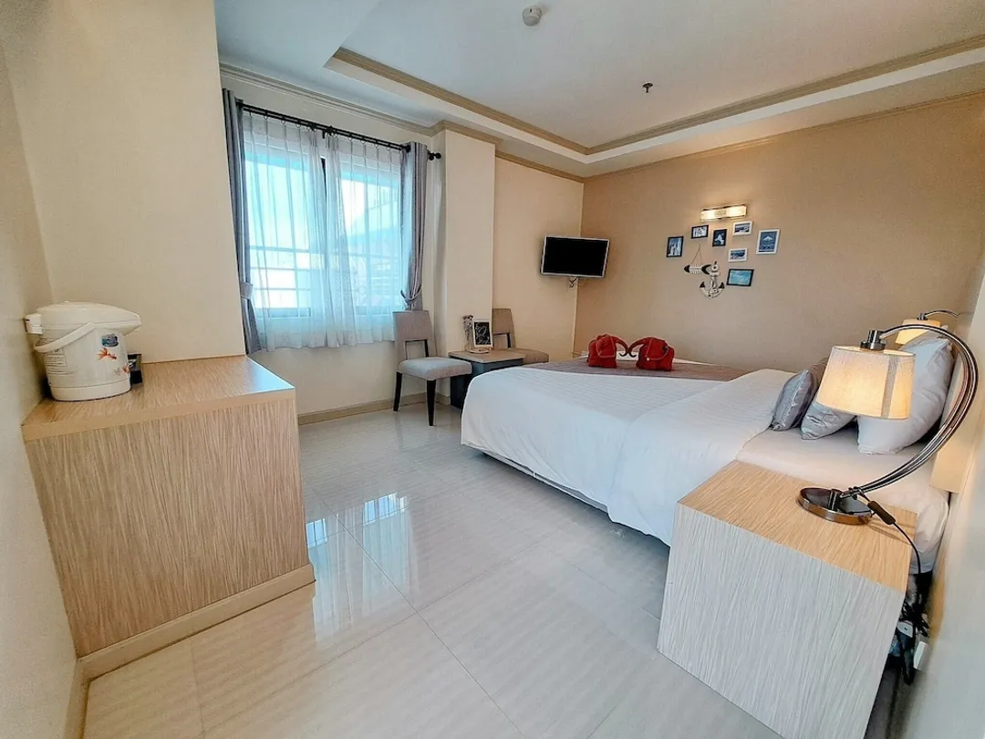 瑟普拉城市飯店 - SHA Extra Plus 認證-Premier Double Room, Bathtub, City View-2