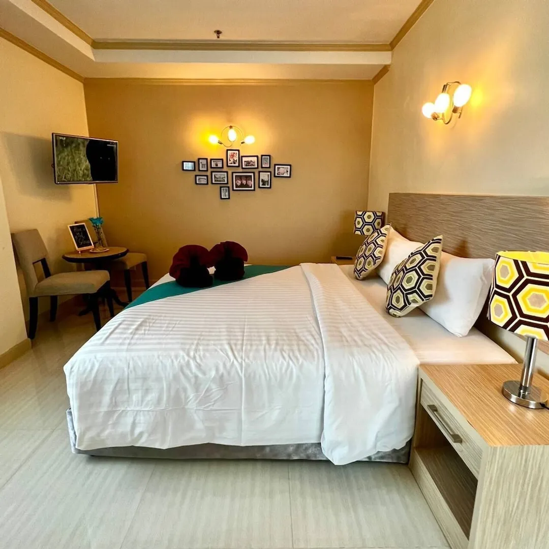 瑟普拉城市飯店 - SHA Extra Plus 認證-Premier Double Room, Bathtub, City View-4