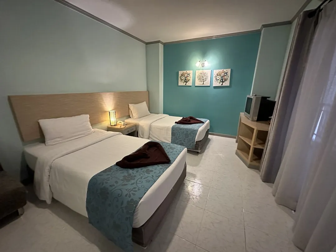 瑟普拉城市飯店 - SHA Extra Plus 認證-Standard Twin Room, No View-1