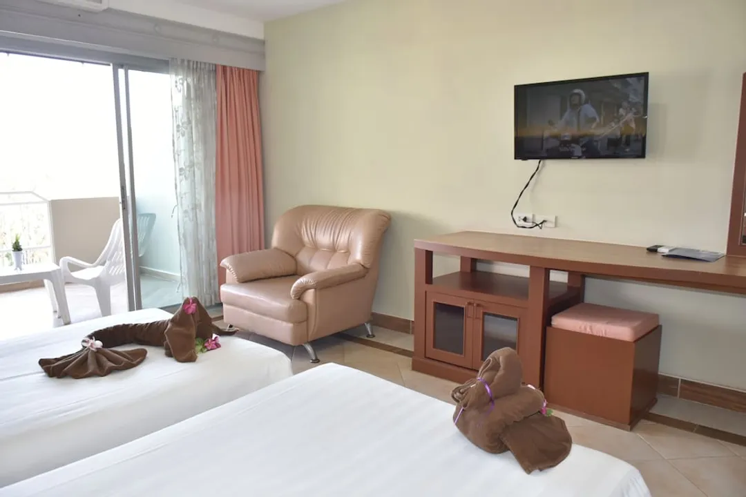 Diana Garden Resort & Lodge-Deluxe Room-24