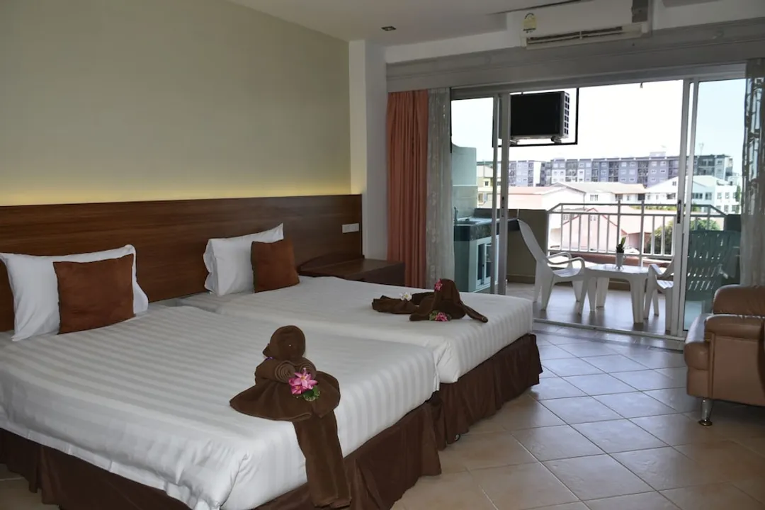 Diana Garden Resort & Lodge-Deluxe Room-20