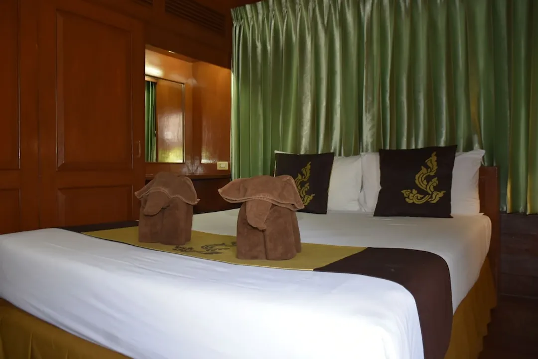 Diana Garden Resort & Lodge-Bungalow (Thai House)-15