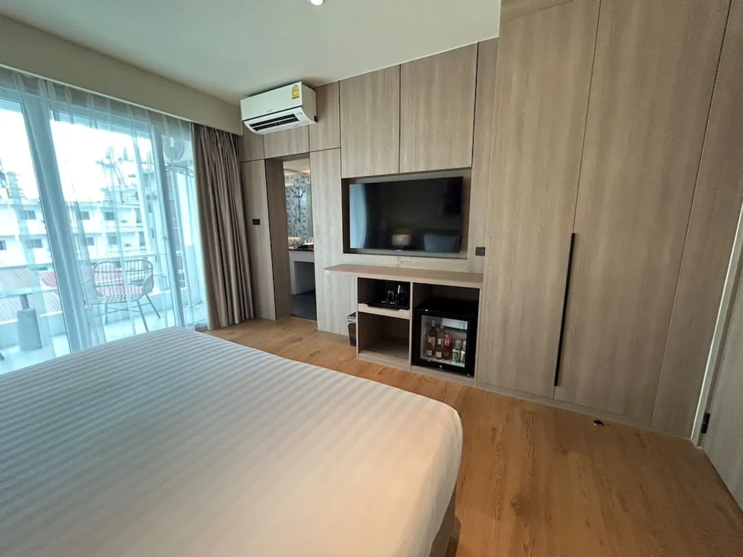 The One Hotel Bay Breeze Pattaya-Deluxe with Balcony-3