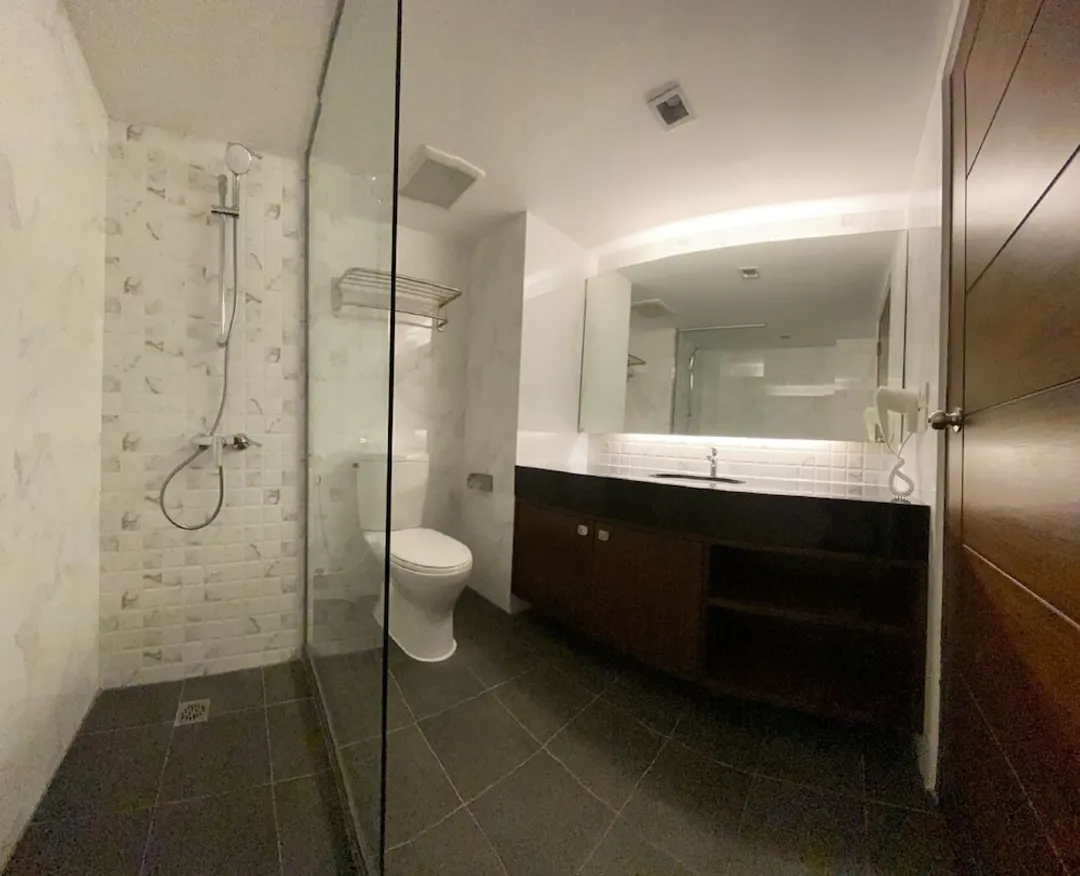The One Hotel Bay Breeze Pattaya-Superior Triple-8