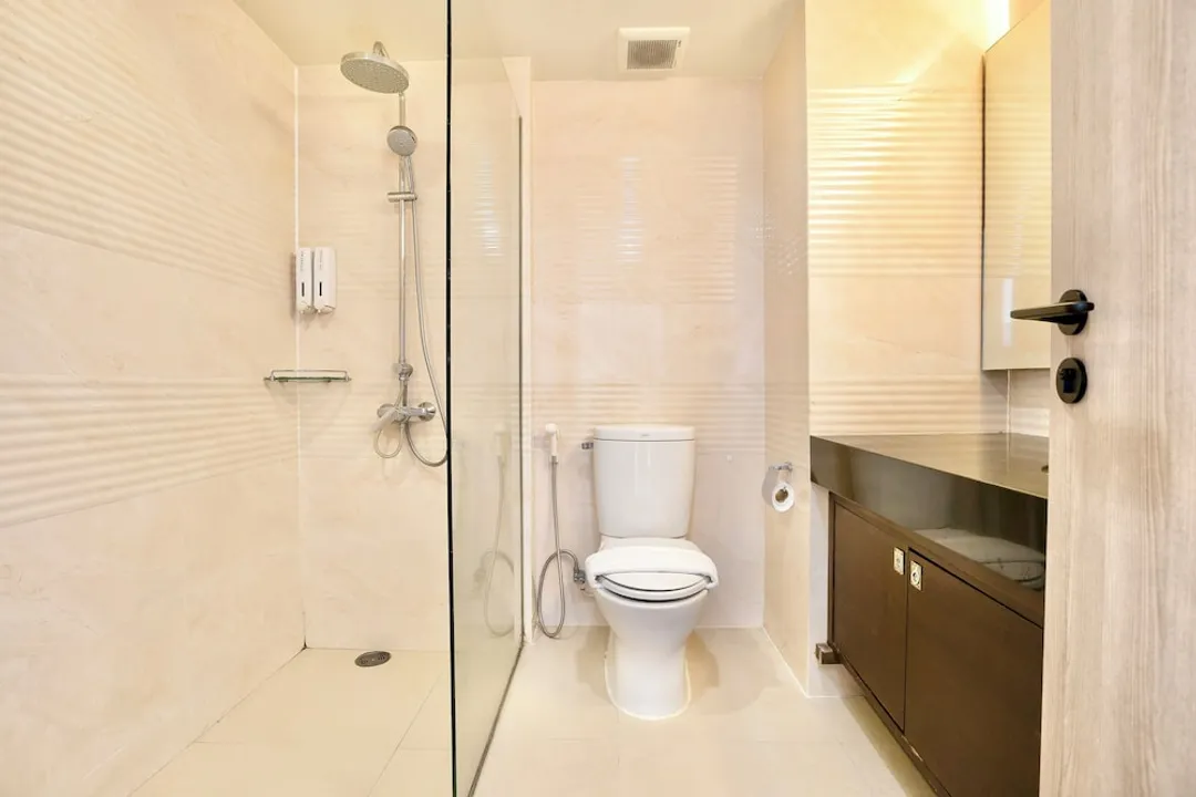 The One Hotel Bay Breeze Pattaya-Junior Suite-9