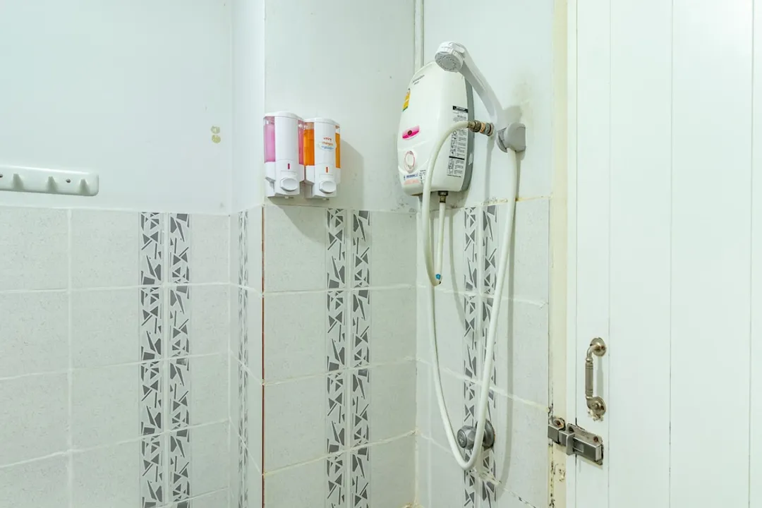 曼谷莲区丽思奇住宅酒店-标准房-14