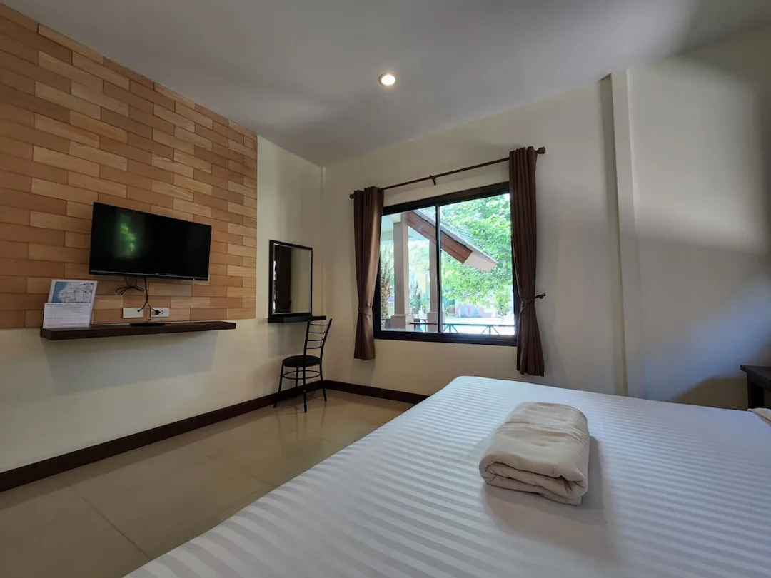 拉爾渡假飯店-Bungalow 2 Bedrooms with Living Room (4 Adults)-9