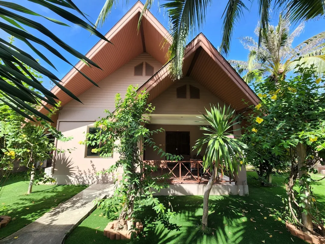 拉爾渡假飯店-Bungalow 2 Bedroom no connecting door (4 Adults)-1