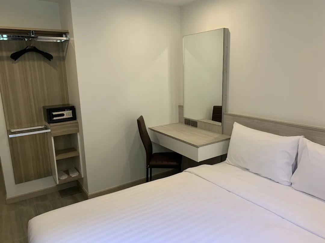 Thana Wisut Hotel-標準雙人房-4