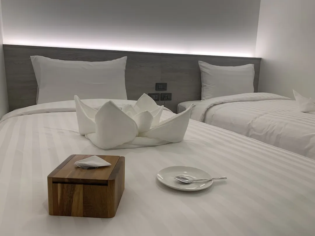 Thana Wisut Hotel-스탠다드 트윈룸-3