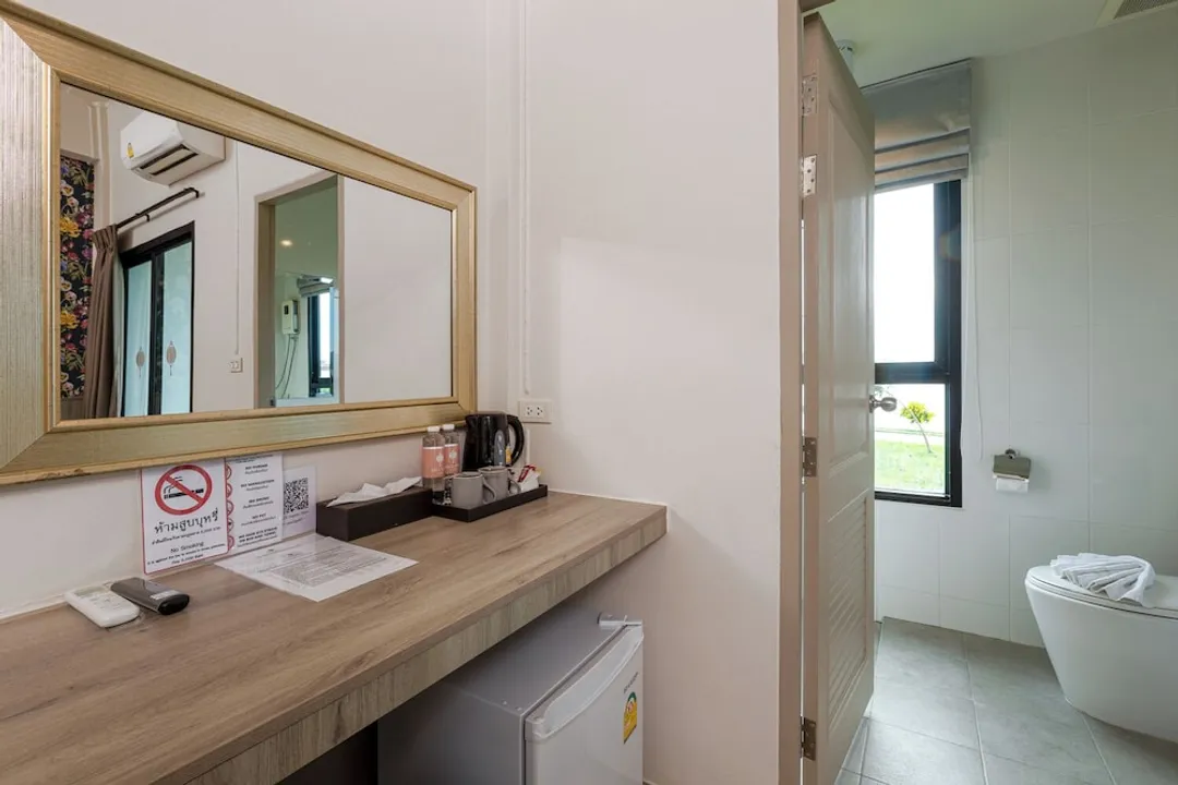ANGPAO 酒店-Superior Room, 1 King Bed, Tower, Nature View-8