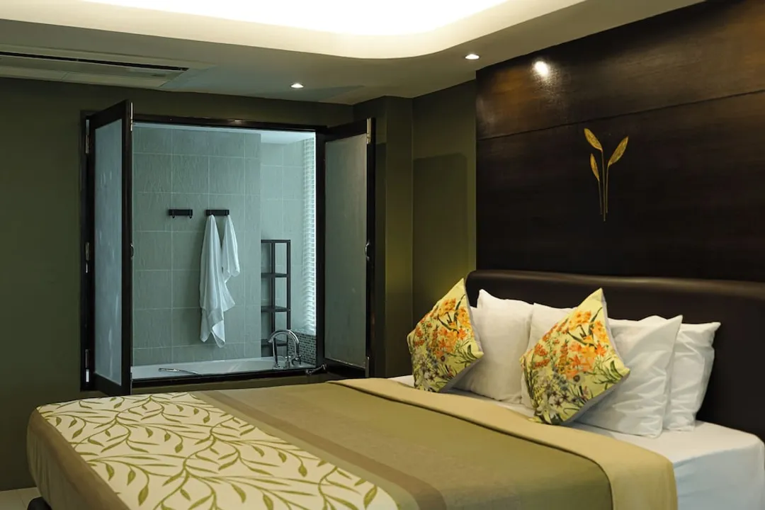 碧海華欣旅館-套房, 1 張特大雙人床, 陽台, 花園景觀-12