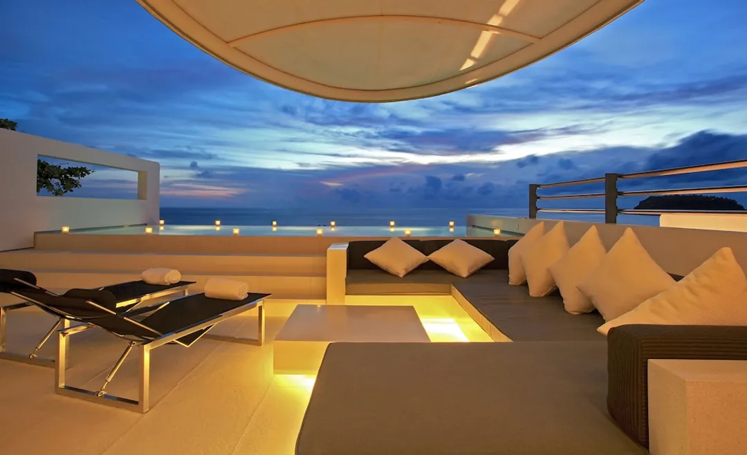 Kata Rocks-One Bedroom Sky Pool Villa-3