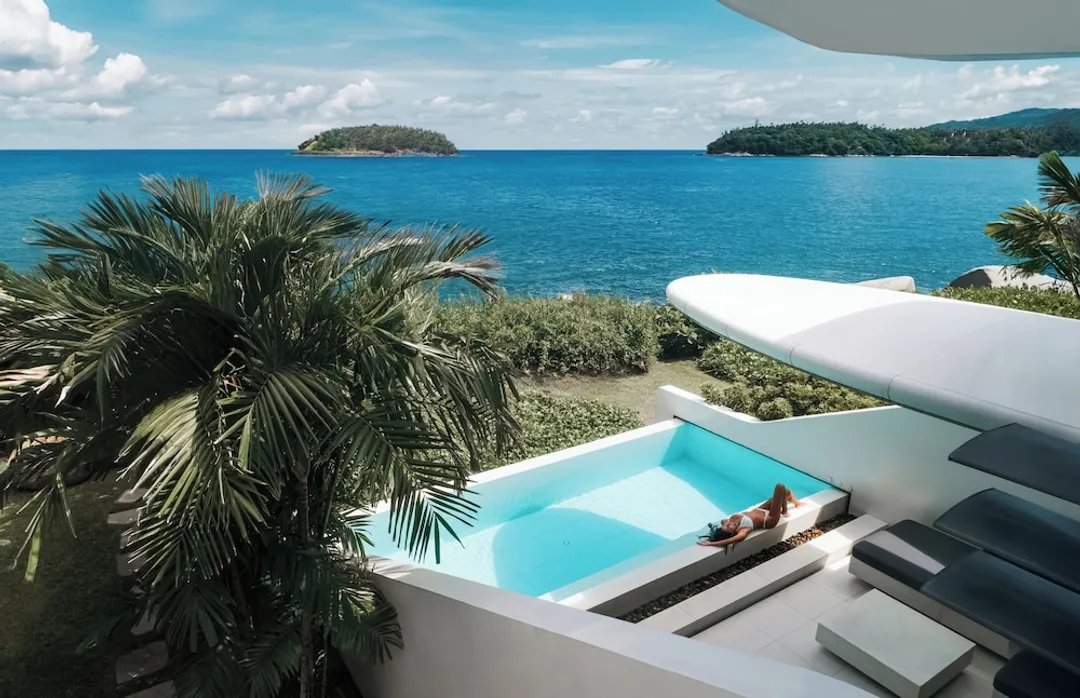 Kata Rocks-One Bedroom Ocean Pool Loft-9