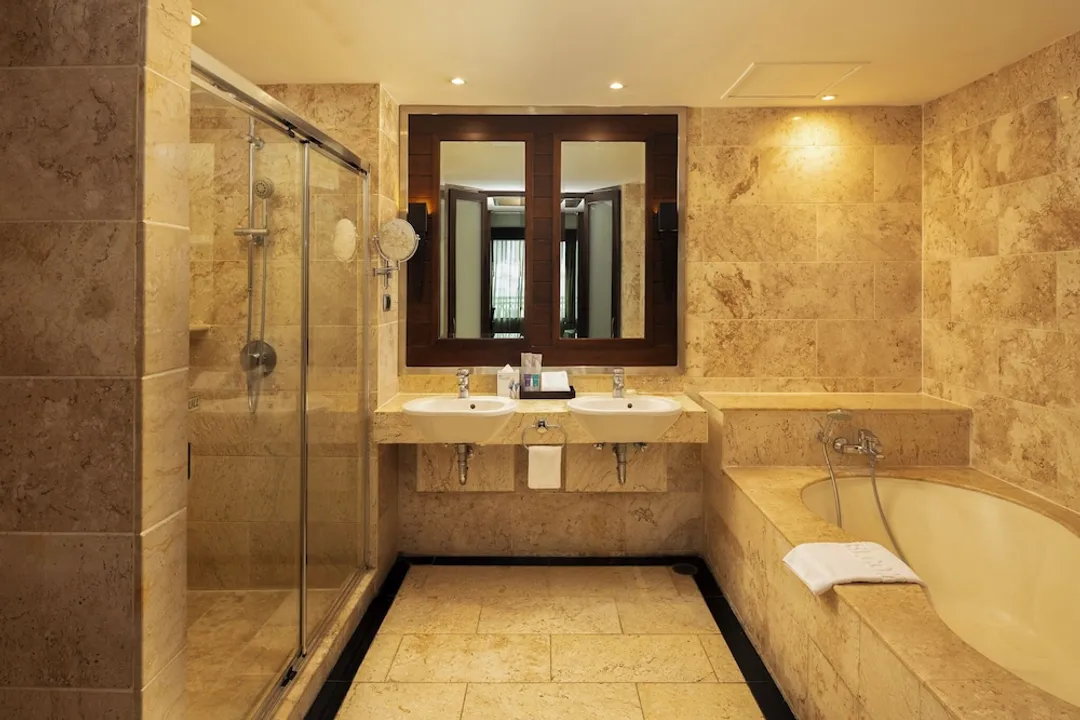 The Davis Bangkok Hotel-Davis Two-Bedrooms Suite (Main Wing)-9