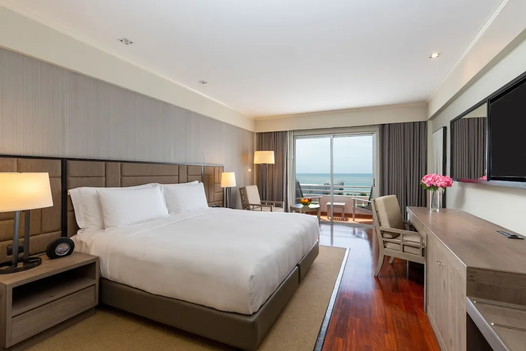 芭達雅阿維尼度假村-Deluxe Sea View Room-3