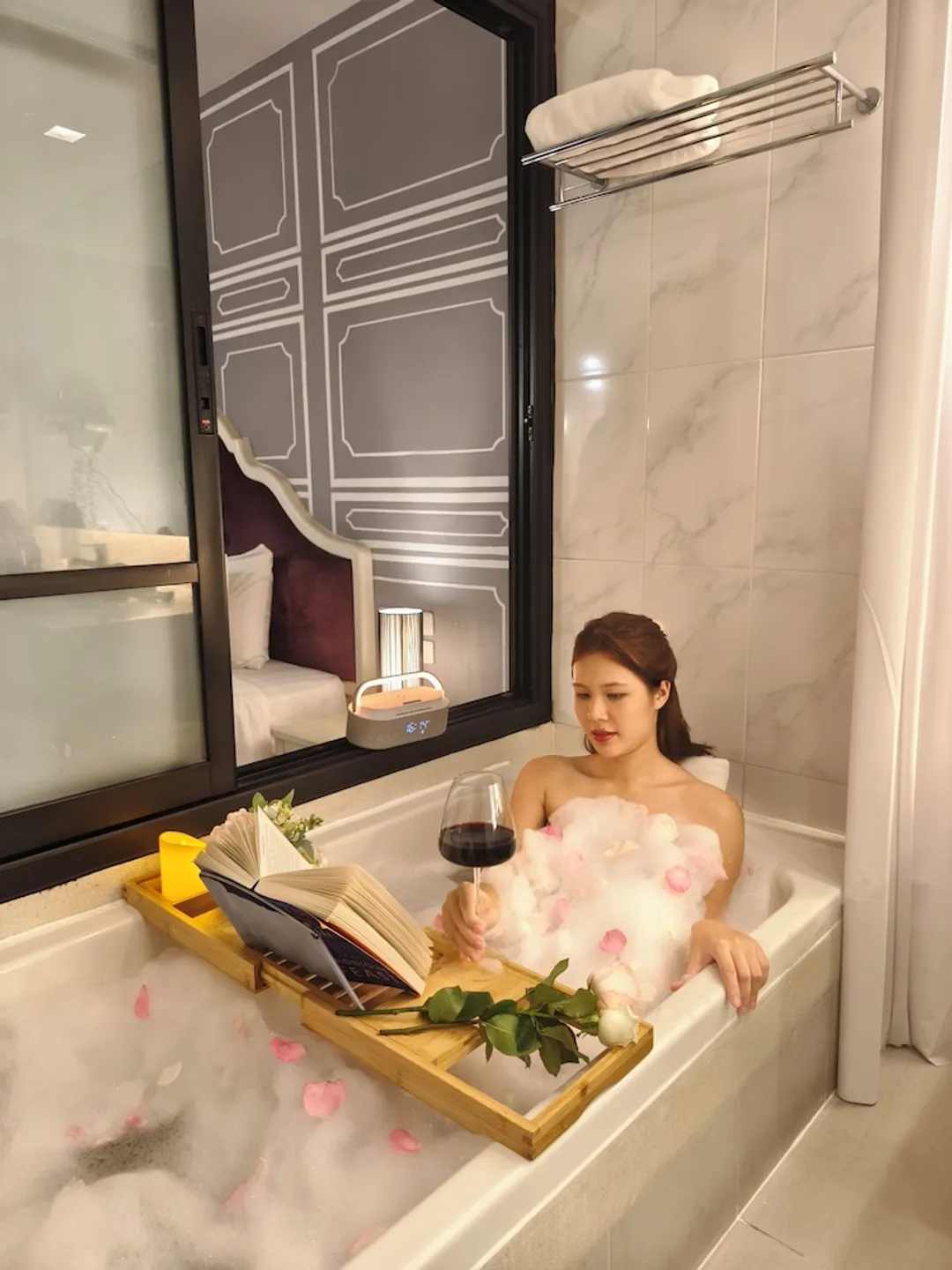 尼曼藝術邁畫廊飯店-蜜月客房 (Nude Gallery)-13