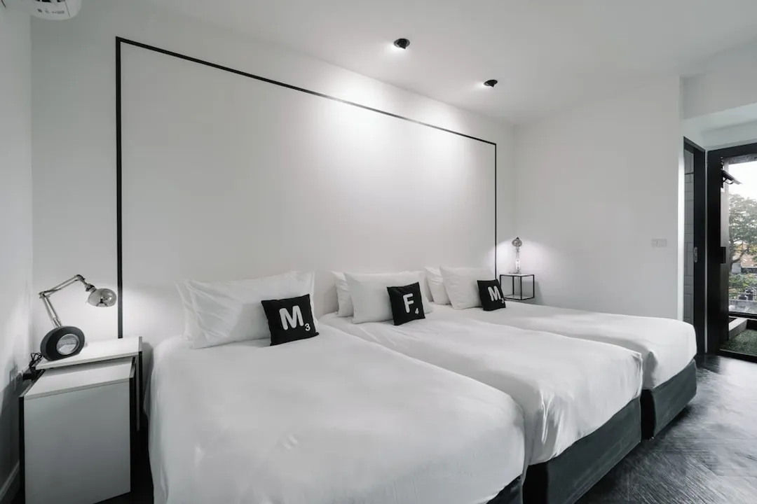 ブルー・モンキー・ハブ・アンド・ホテル・プーケット-Deluxe Triple - Free Co-Working space 24 hrs.-1