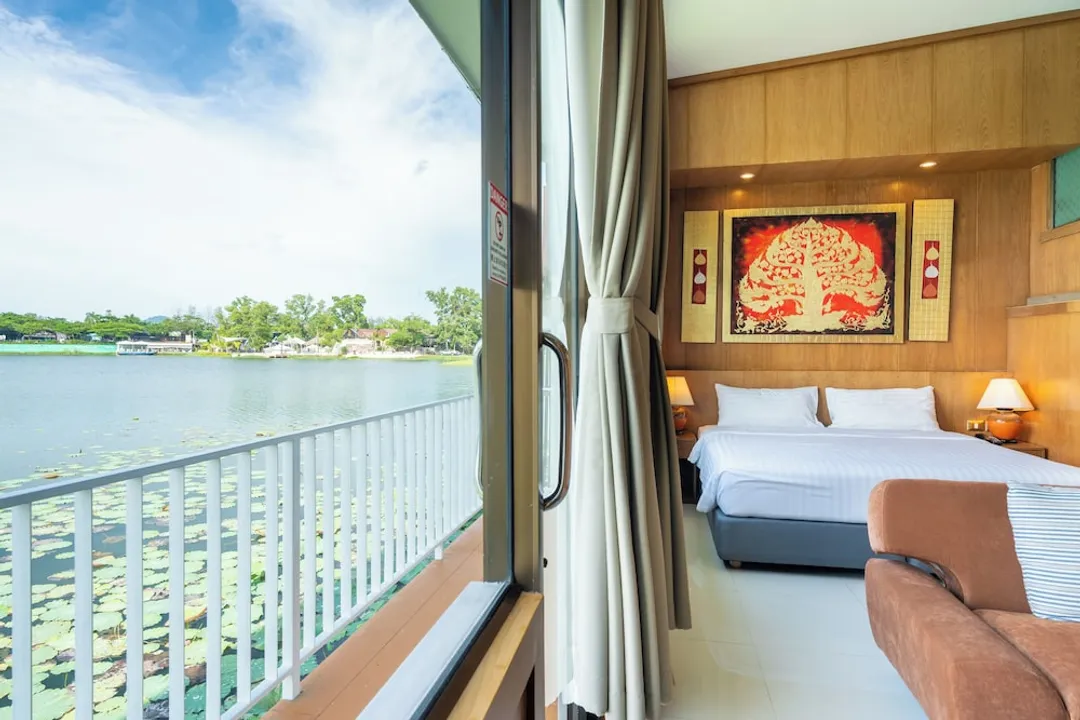 小屋渡假村-Suite with Lake View-20