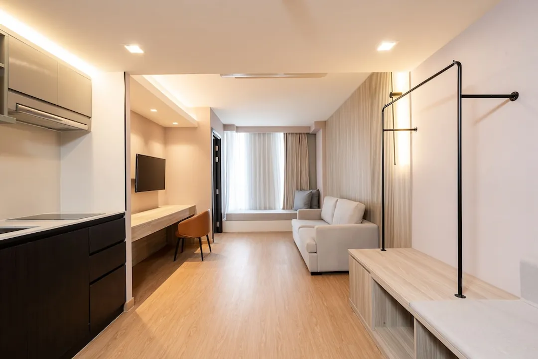 Aster Hotel and Residence-Grand Corner Suite-14