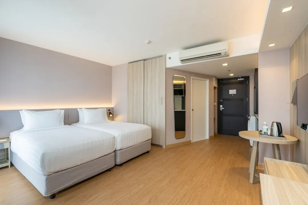 Aster Hotel and Residence-Grand Deluxe Twin-1