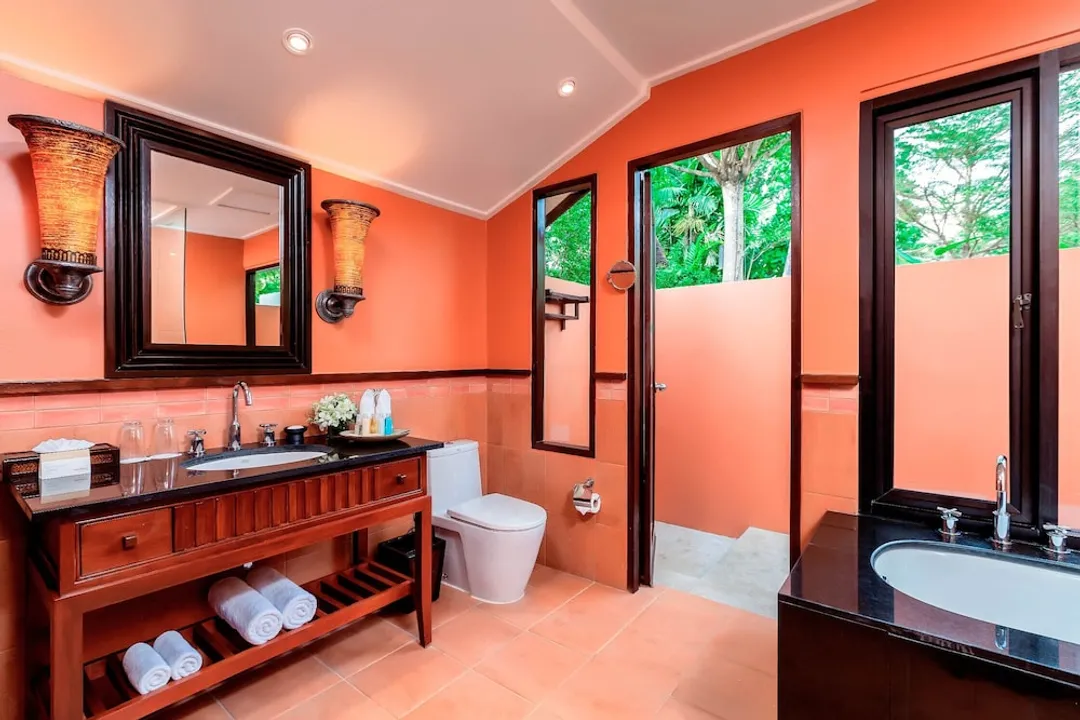 Paradox Resort Phuket-Cottage King-5