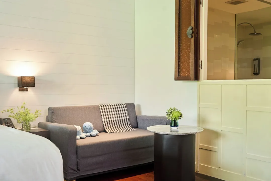 華欣羅麗哥渡假飯店-Mini Suite Pool Access Balcony Room (4 Adult)-12