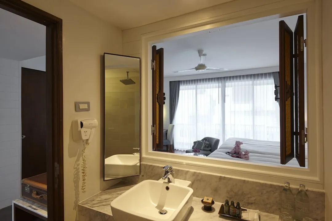 華欣羅麗哥渡假飯店-Deluxe Balcony Room for 4 persons-8