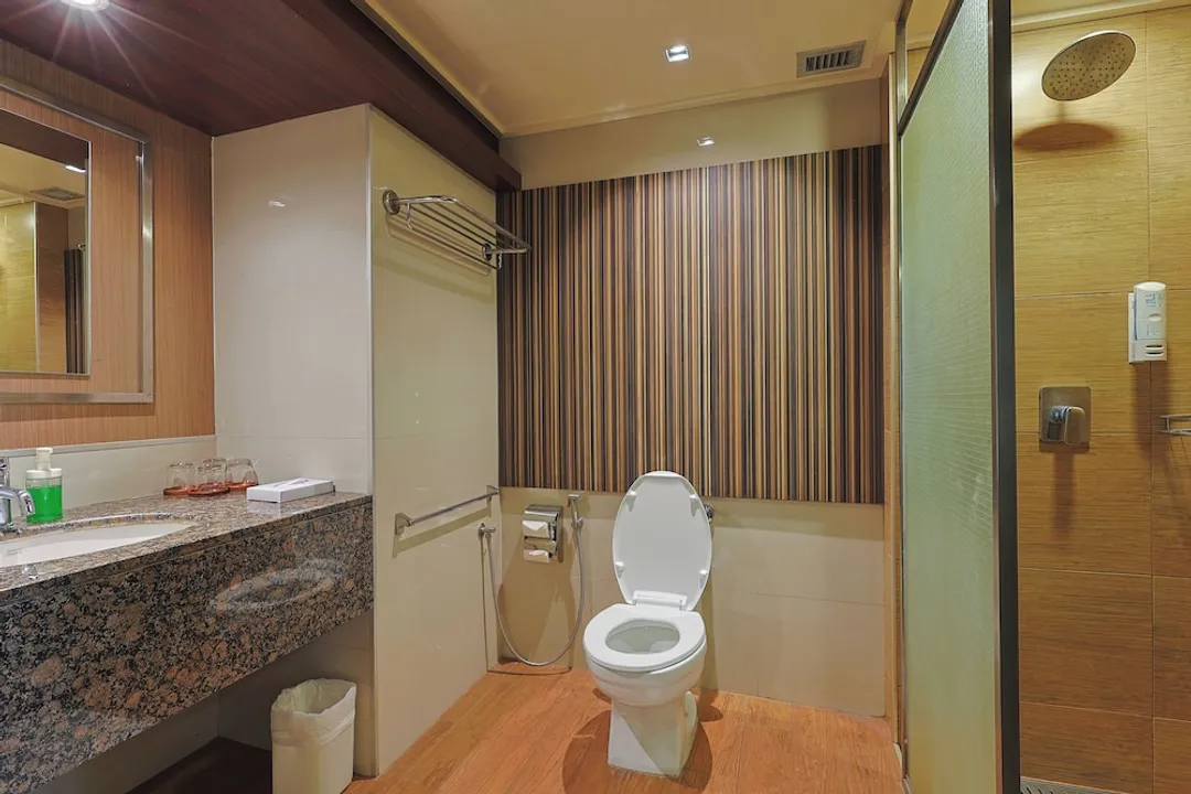 皇家河畔飯店 - SHA Extra Plus 認證-Superior Family Room (City View)-9