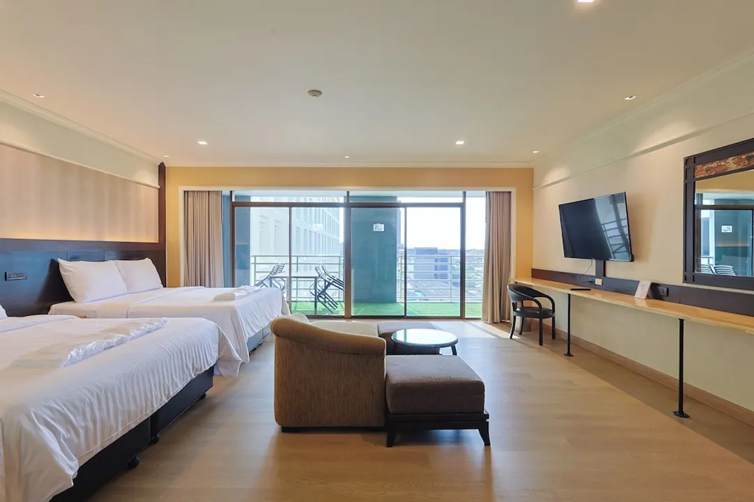 皇家河畔飯店 - SHA Extra Plus 認證-Superior Family Room (City View)-1