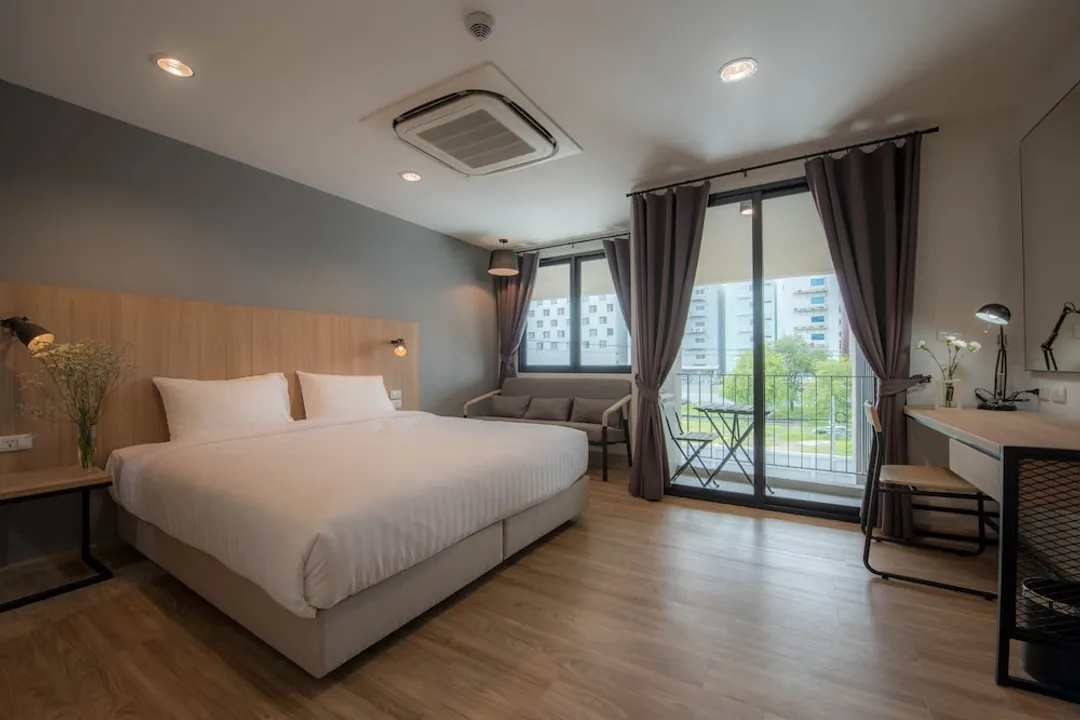 席娜卡琳米飯店-Balcony Room  (Building A)-3
