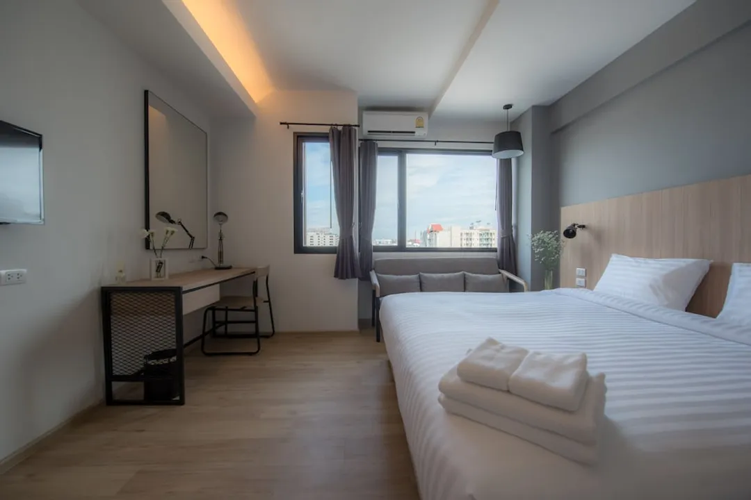 席娜卡琳米飯店-Standard Room (Building A)-2