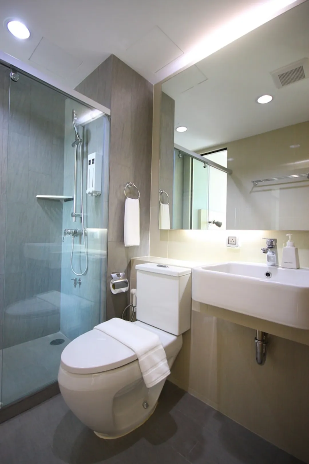 席娜卡琳米飯店-Standard Room (Building A)-5