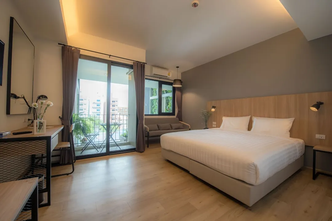 席娜卡琳米飯店-Pool Junior Room (Building A)-1